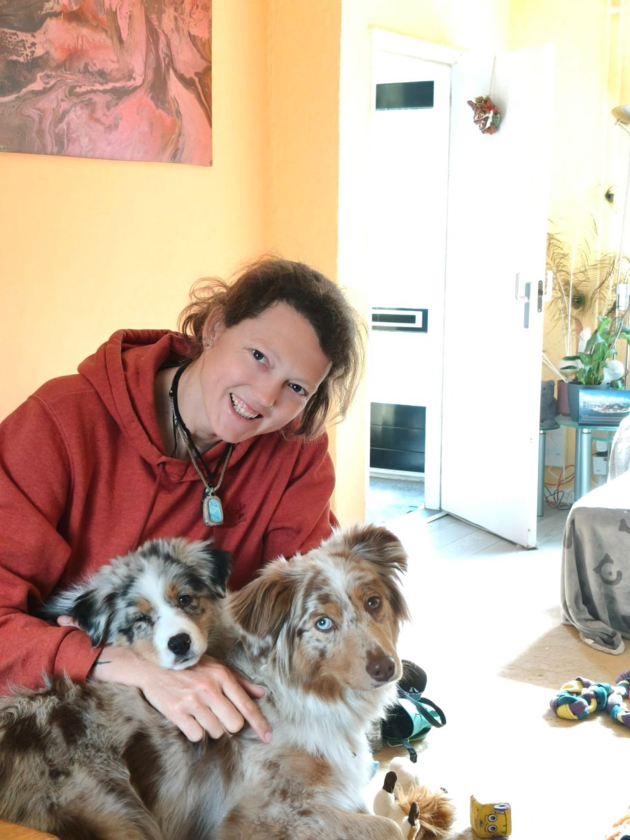 Maaike met haar Kids - Freyja en Zayja